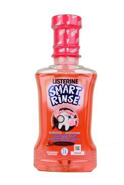 Ústna voda Listerine SmartRinse Berry pre deti 250 ml